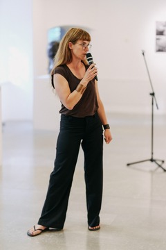 Odprtje razstave Koroški pečat Mirsada Begića - Dialog kiparja in fotografinje Nike Hölcl (10)